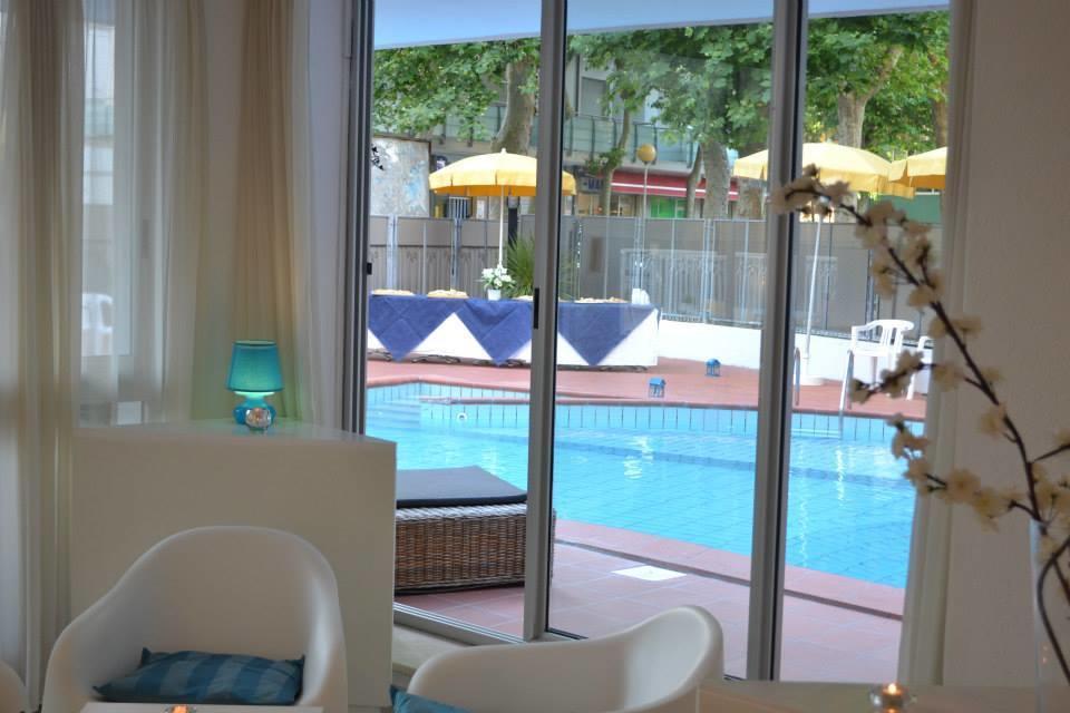 צ'סנטיקו Hotel Mario מראה חיצוני תמונה